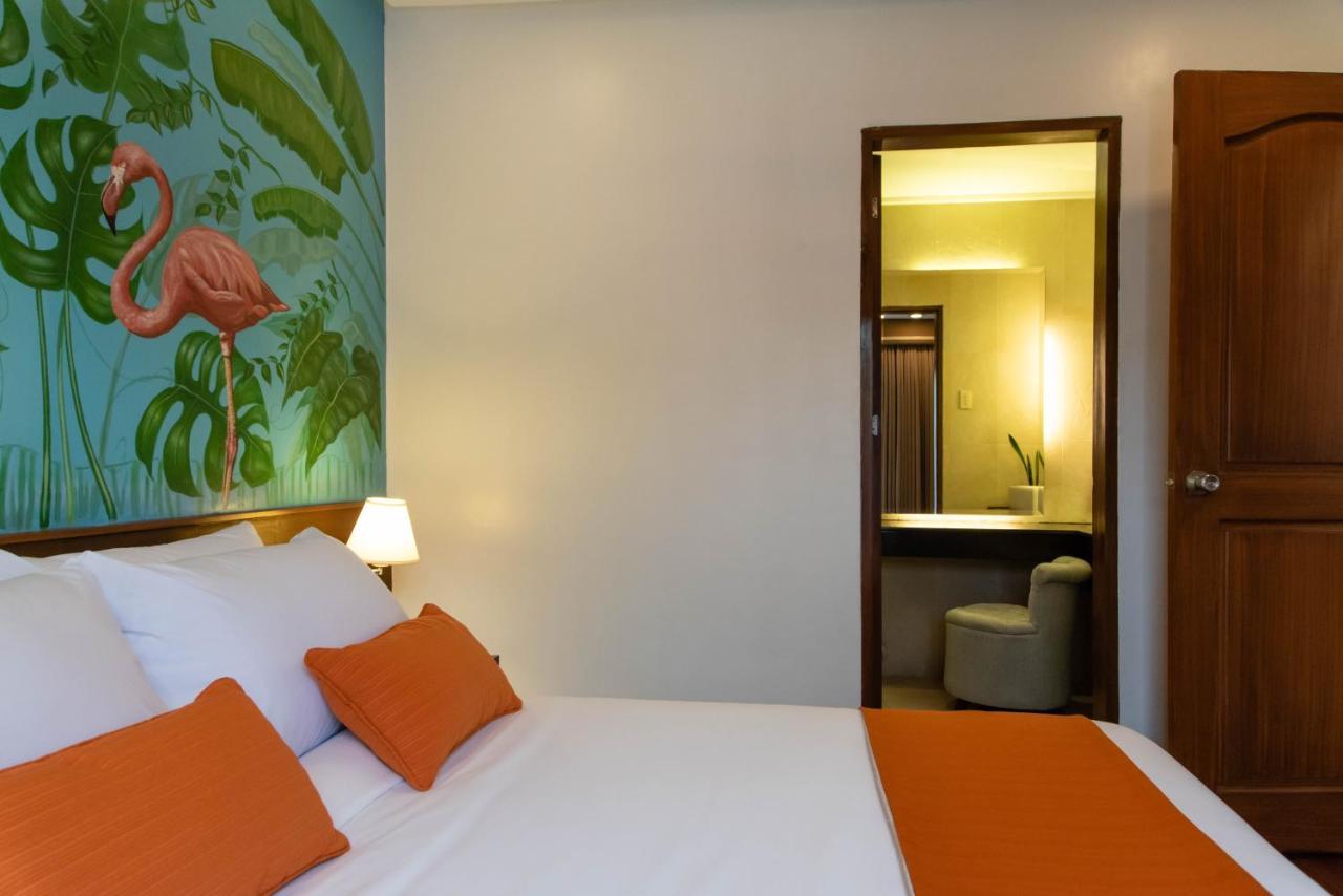 Giraffe Boutique Hotel Багио Экстерьер фото