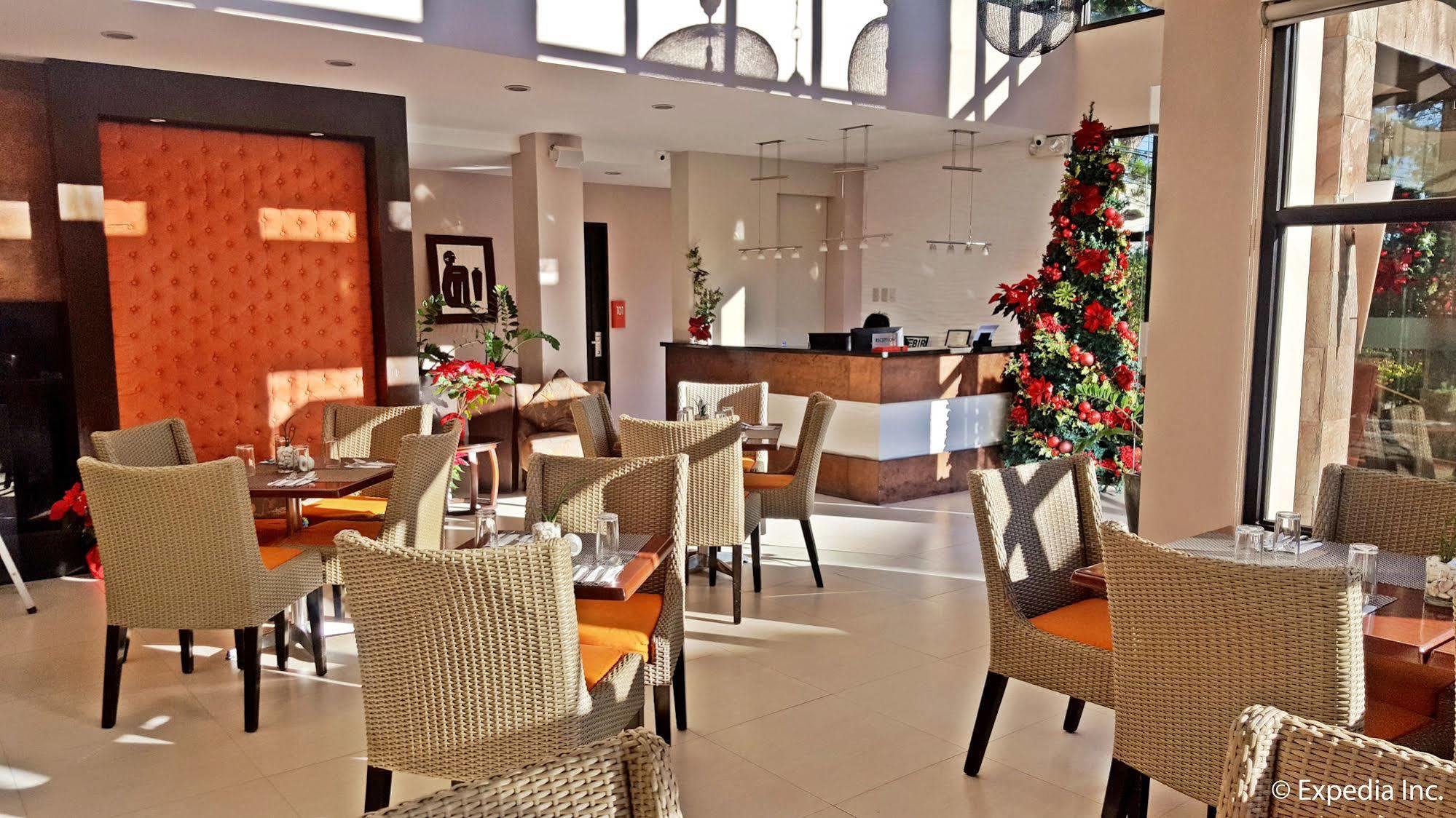 Giraffe Boutique Hotel Багио Экстерьер фото