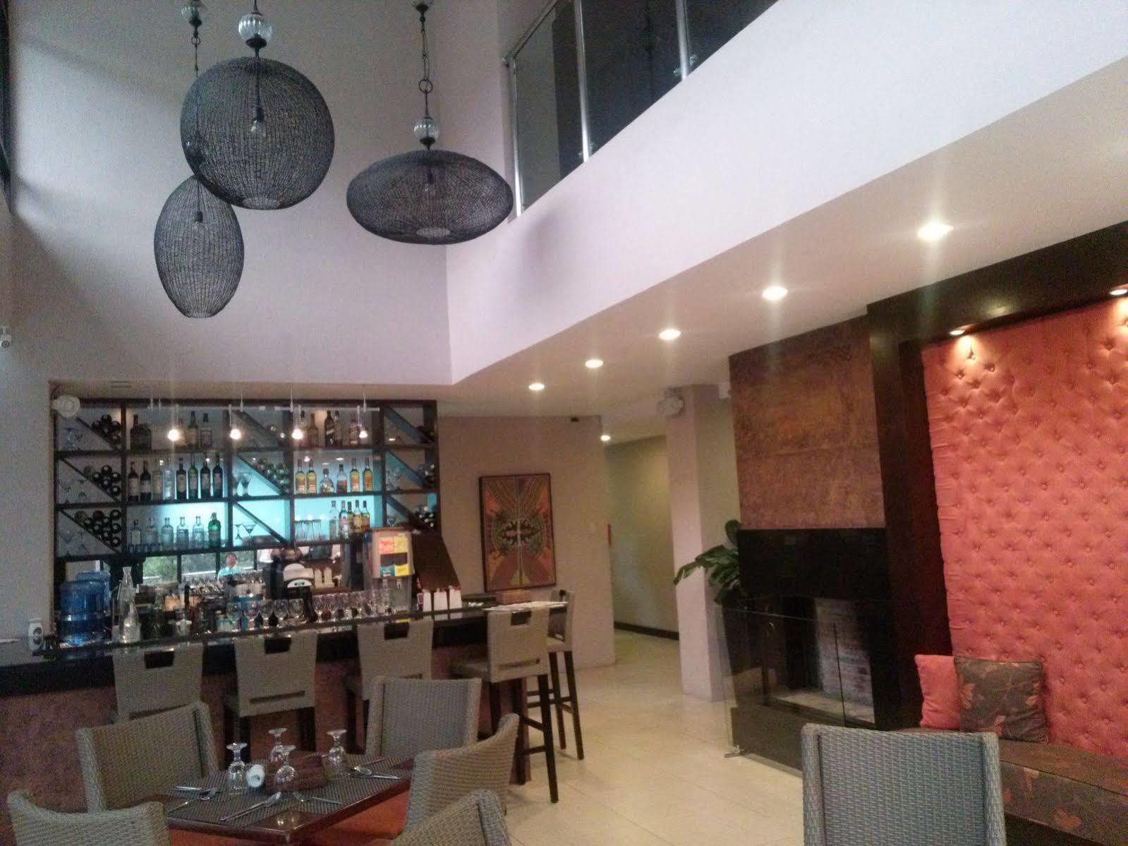 Giraffe Boutique Hotel Багио Экстерьер фото