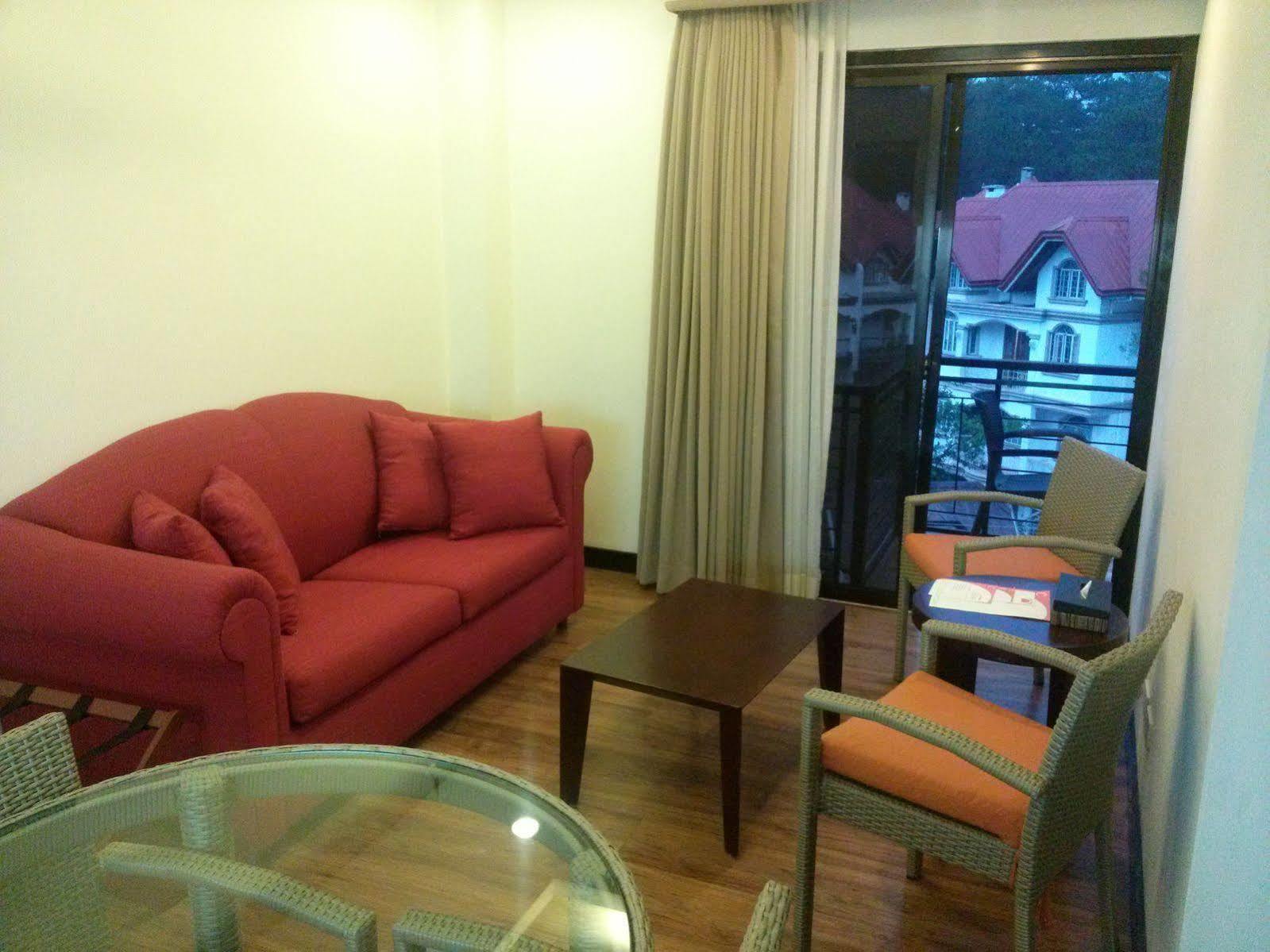 Giraffe Boutique Hotel Багио Экстерьер фото