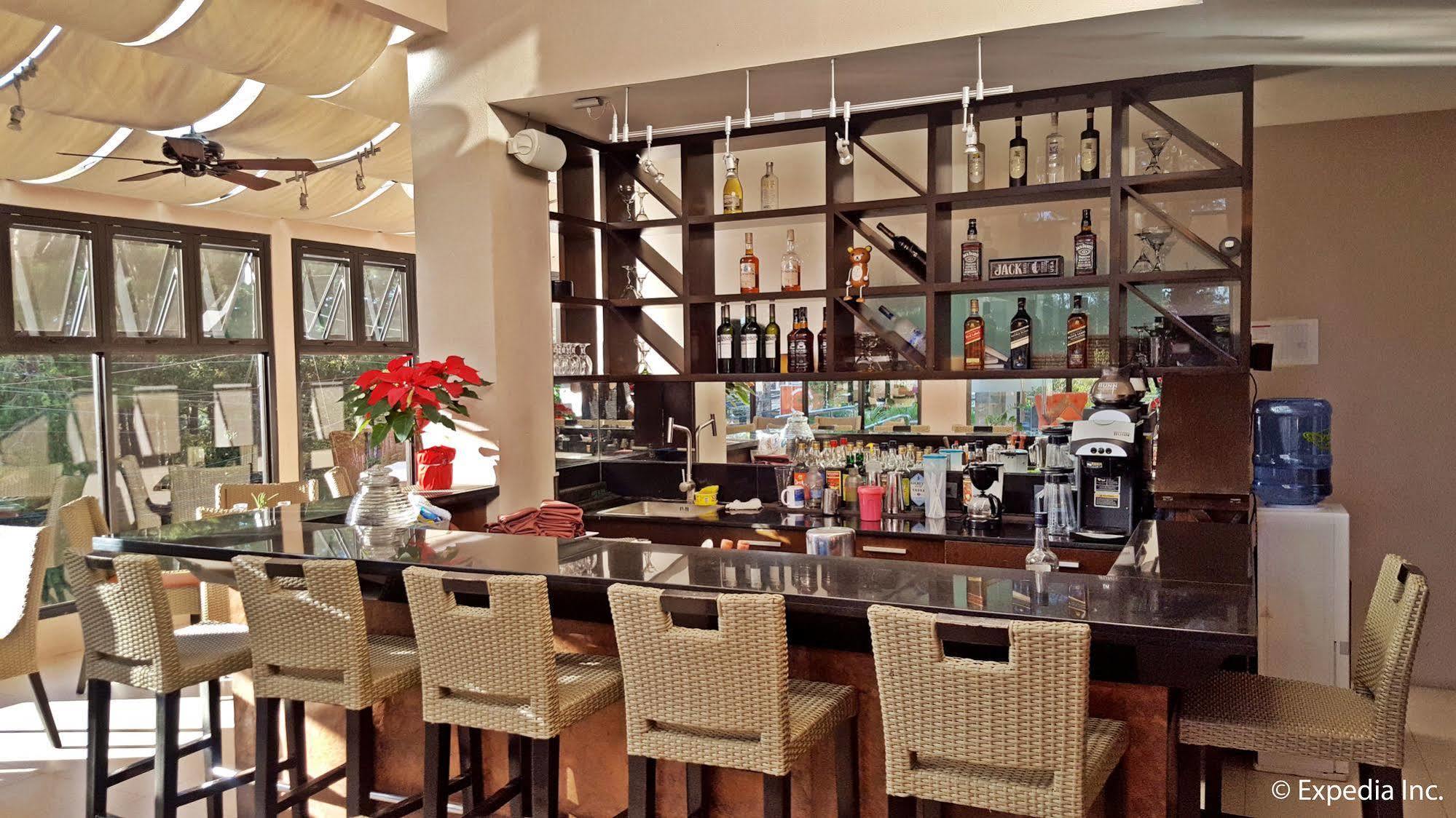 Giraffe Boutique Hotel Багио Экстерьер фото